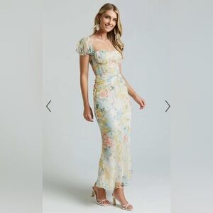 NWT DEBINA MAXI DRESS - SWEETHEART NECKLINE SHORT SLEEVE DRESS